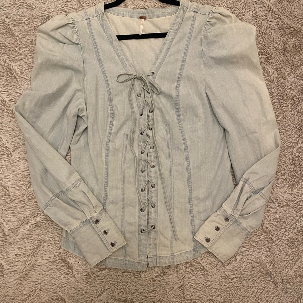 Free People Size Large Light Wash Lace Up Denim Blouse Boho Top